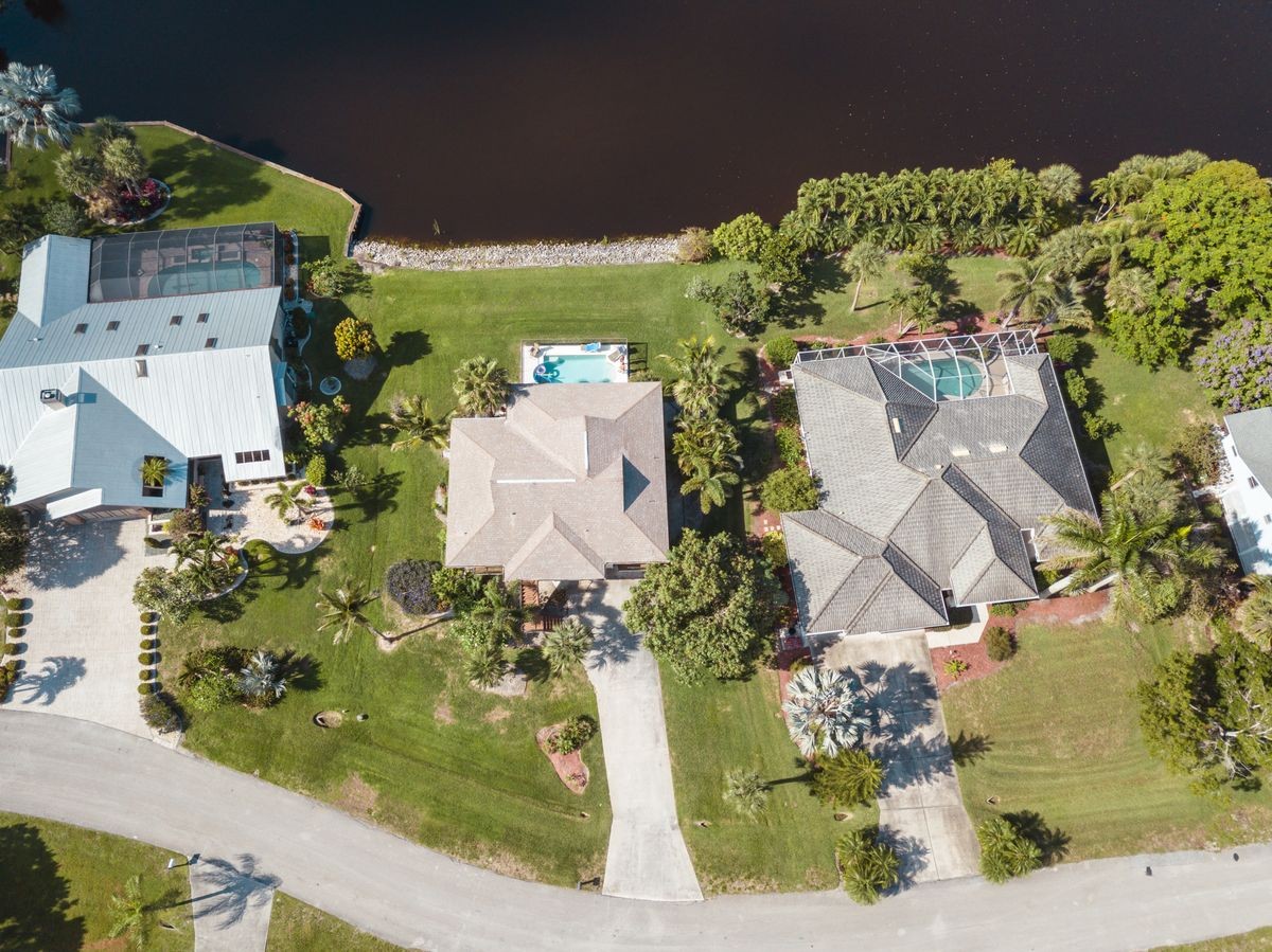 aerial houses residential florida lake